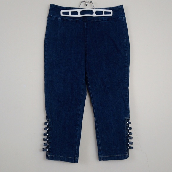 Euro Stretchy Denim Blue Jean Capri Pants - Picture 1 of 12